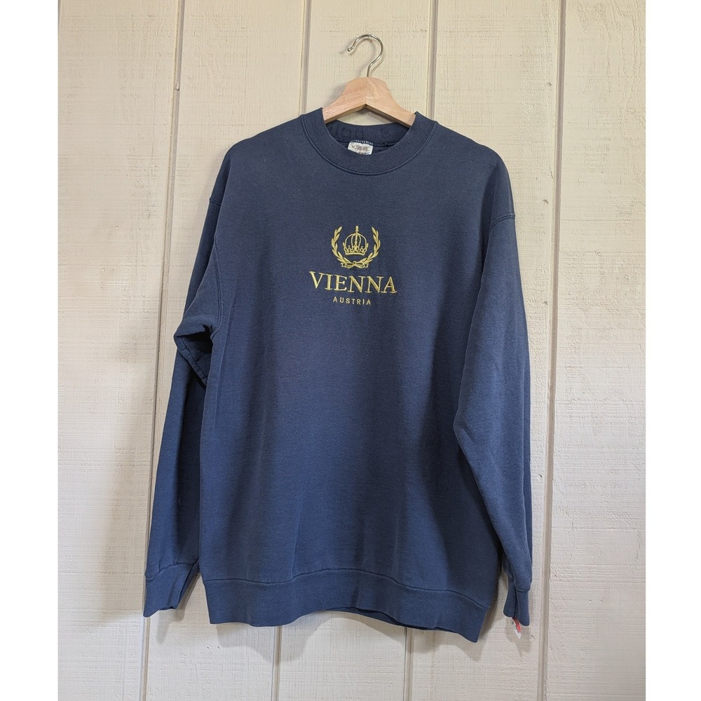 Vintage Screen Stars Vienna Austria Sweatshirt Embroidered  Crewneck XL